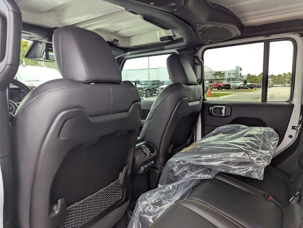 New 2026 Jeep Gladiator Sport image 9