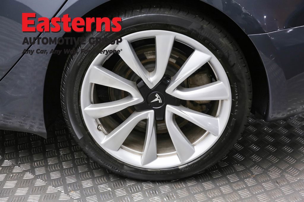 Used 2018 Tesla Model 3 Long Range image 8