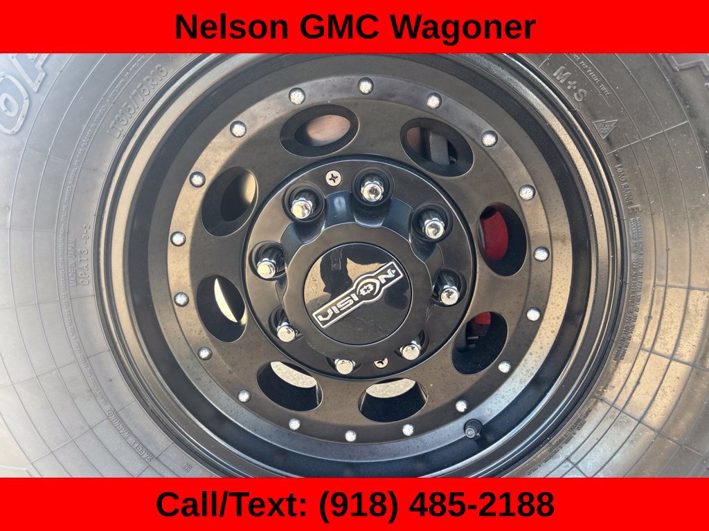 Used 2004 Chevrolet Silverado 3500 4x4 Crew Cab w/ Heavy-Duty Power Package image 13