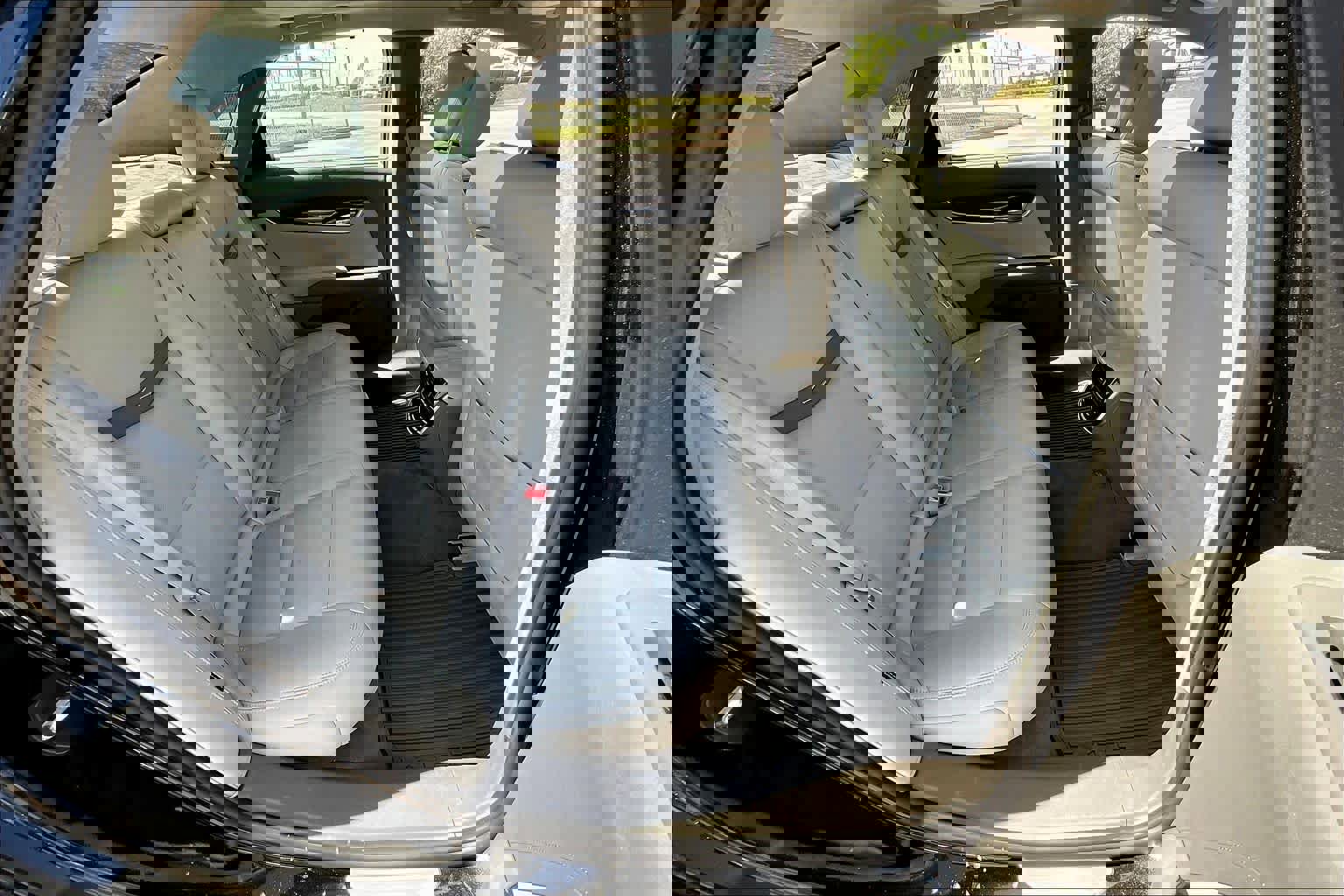 Used 2014 Cadillac XTS Platinum image 18