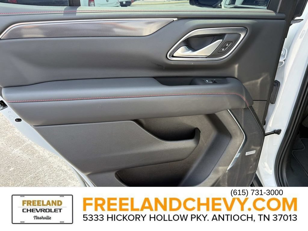 Used 2022 Chevrolet Tahoe RST w/ Sport Performance Package AWD/4WD image 15