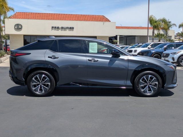 Used 2023 Lexus RZ 450e Premium w/ Technology Package AWD/4WD image 4