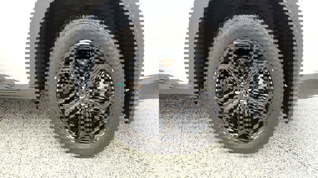 Used 2026 INFINITI QX60 Sport w/ Dark Cargo Package image 9