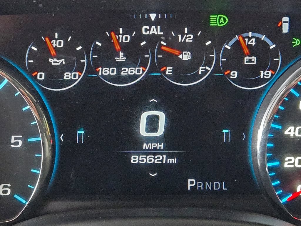 Certified 2018 Chevrolet Suburban Premier AWD/4WD image 36