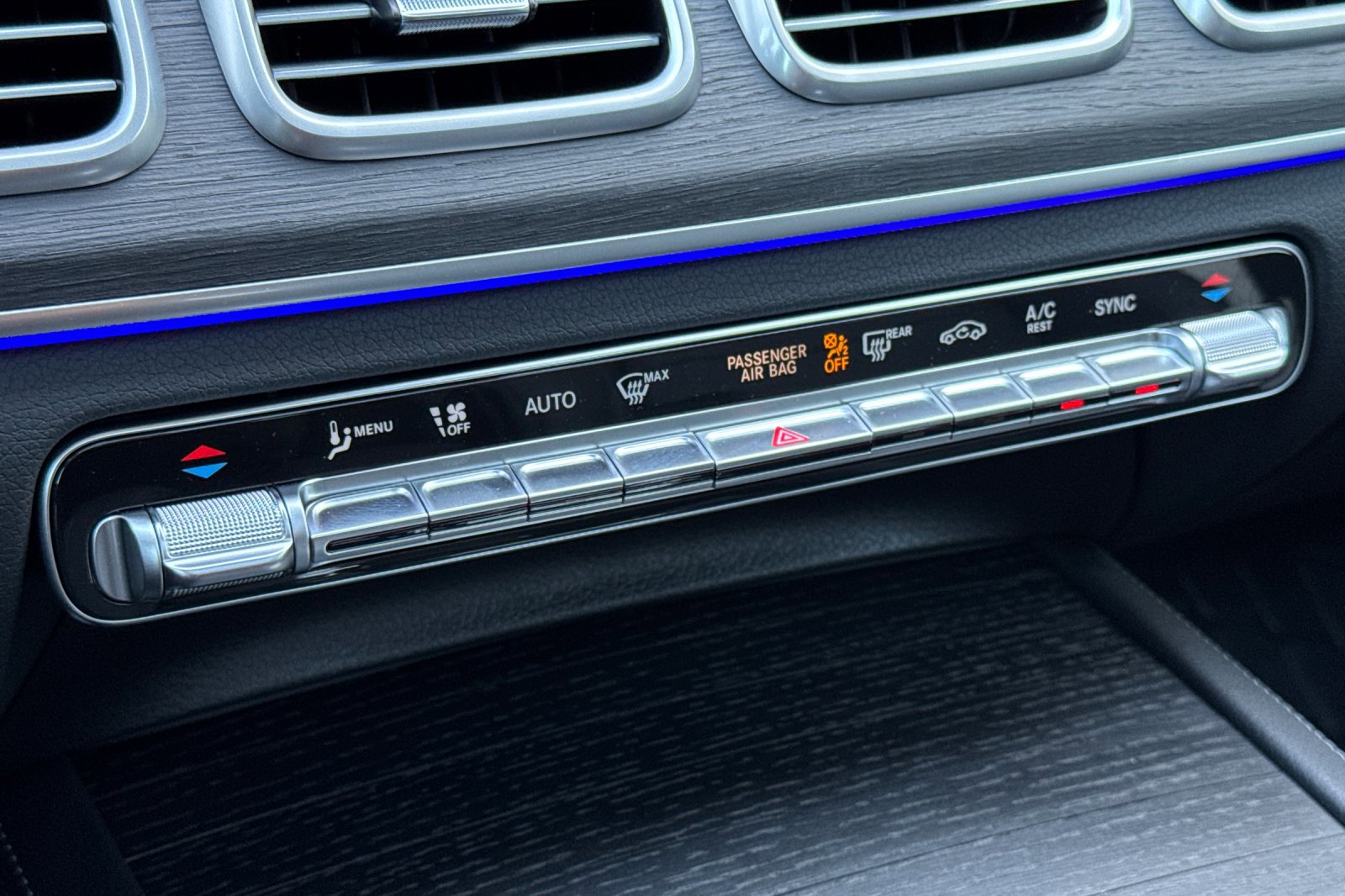 New 2026 Mercedes-Benz GLS 450 4MATIC image 22