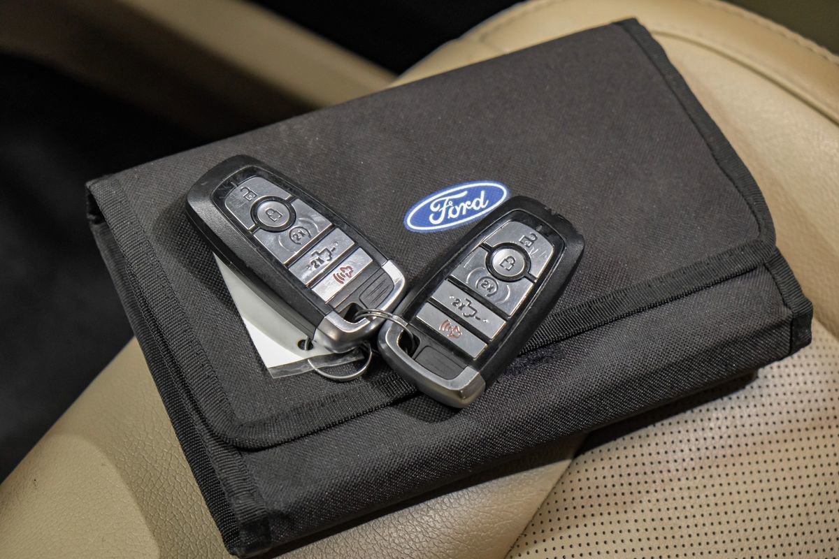 Used 2020 Ford F250 Lariat w/ Lariat Ultimate Package image 69