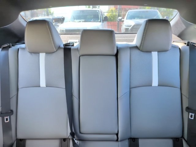 Used 2026 Toyota Camry SE FWD image 22