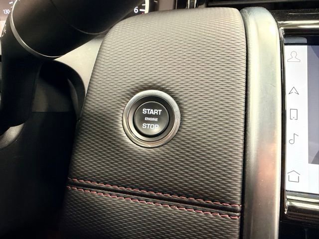 Used 2023 Land Rover Discovery Sport SE R-Dynamic image 16
