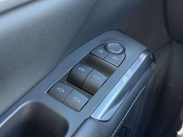 Used 2024 Chevrolet Traverse LT w/ LPO, Floor Liner Package image 19