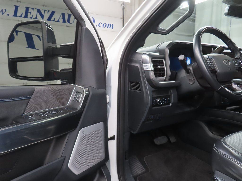 Used 2025 Ford F250 Platinum AWD/4WD image 62