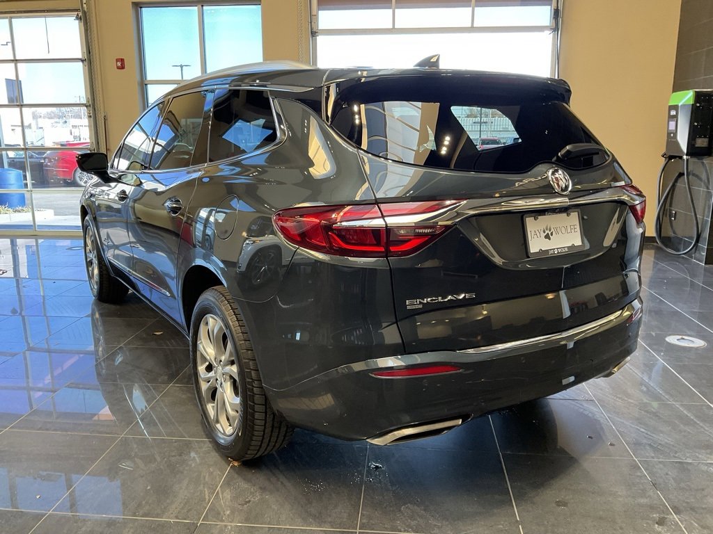 Used 2021 Buick Enclave Avenir w/ Avenir Technology Package image 5