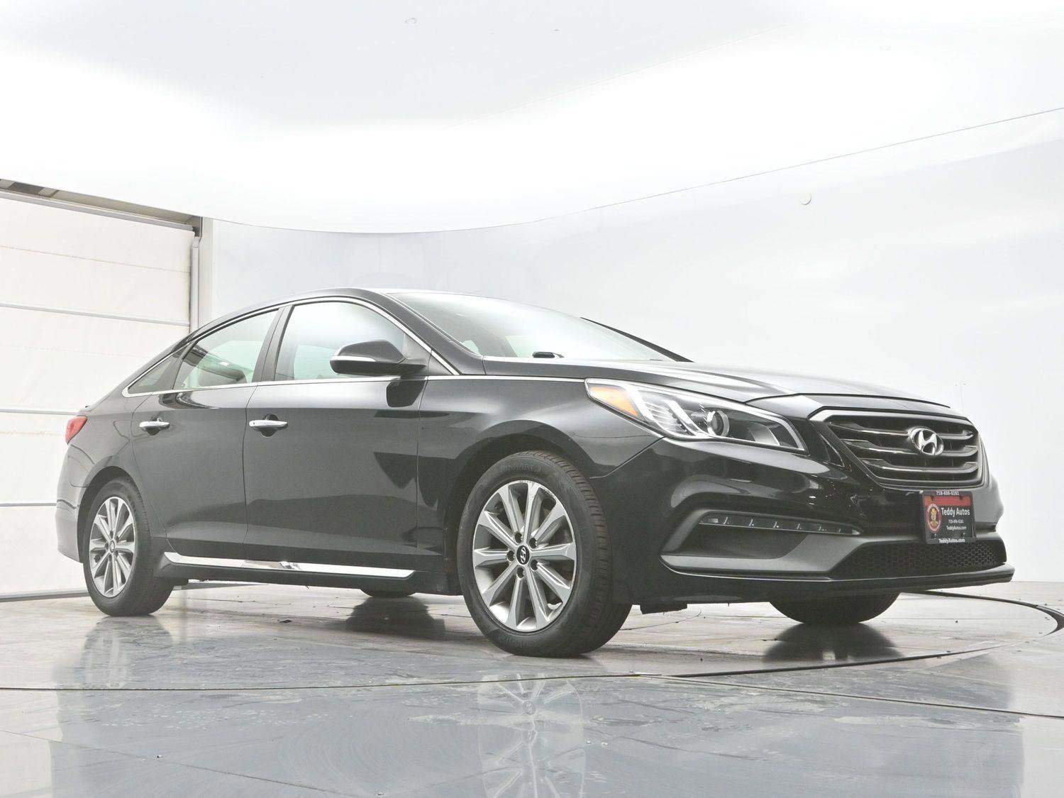 Used 2017 Hyundai Sonata Limited w/ Tech Package 03 FWD image 28