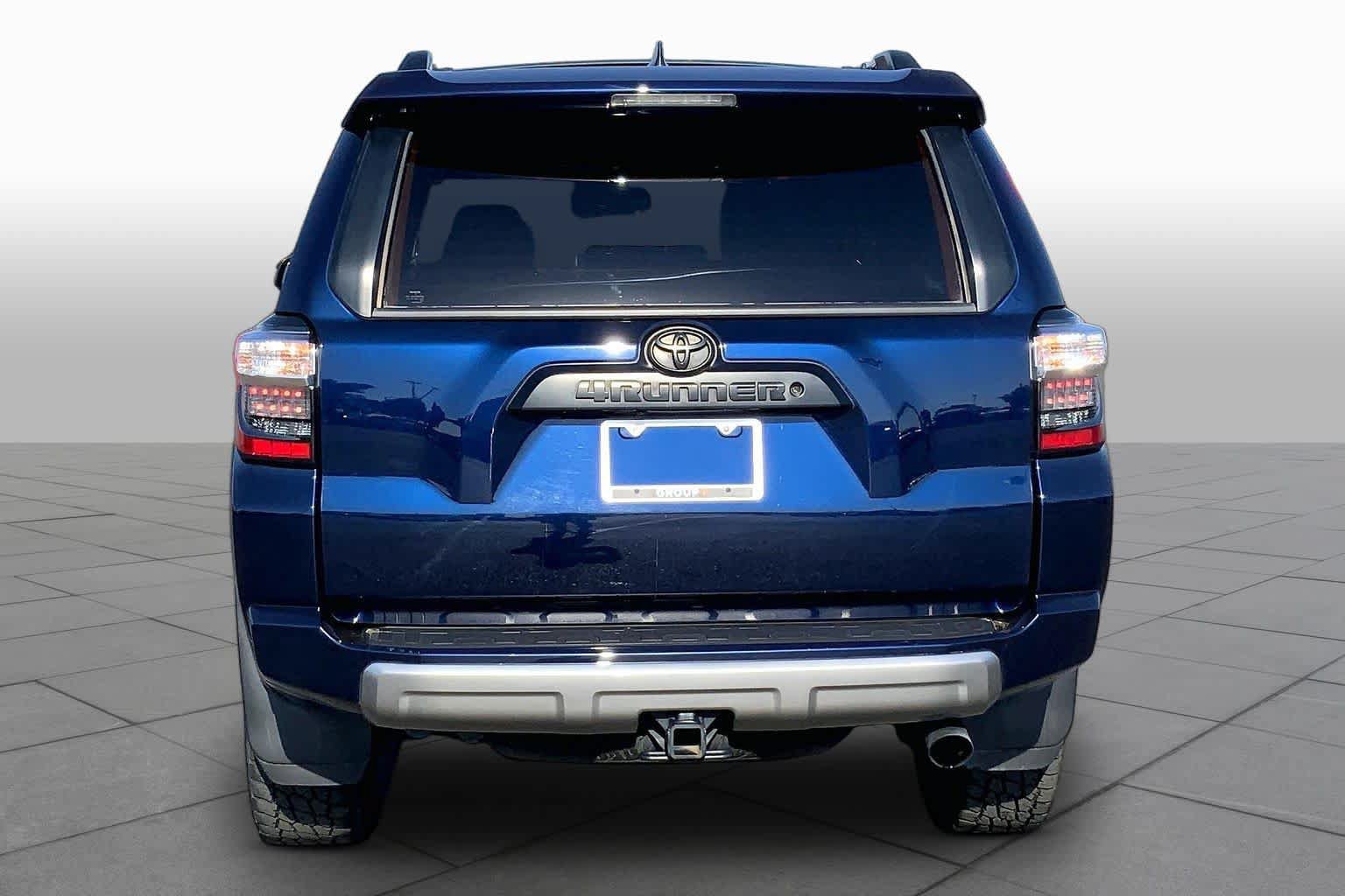 Used 2019 Toyota 4Runner TRD Off-Road Premium AWD/4WD image 5