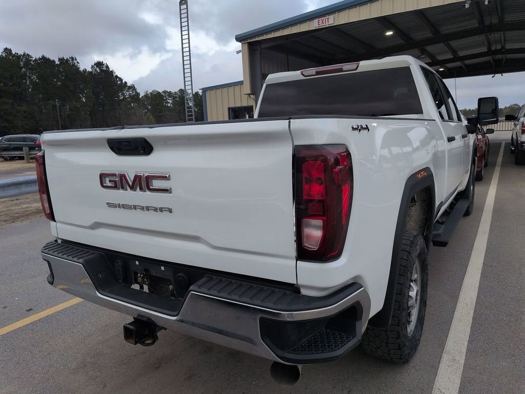 Used 2023 GMC Sierra 2500 Pro w/ Convenience Package image 4