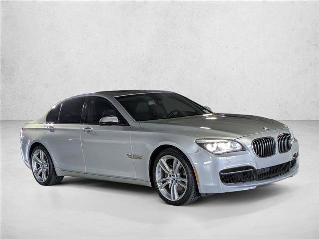 Used 2013 BMW 740i RWD video 3