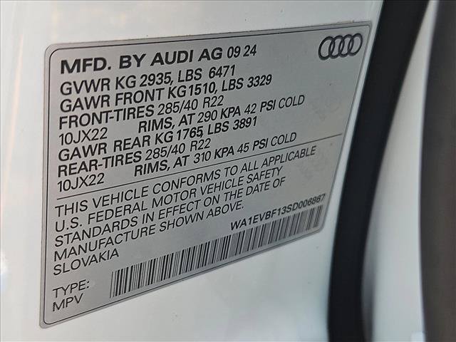 Used 2025 Audi Q8 Premium Plus AWD/4WD image 30