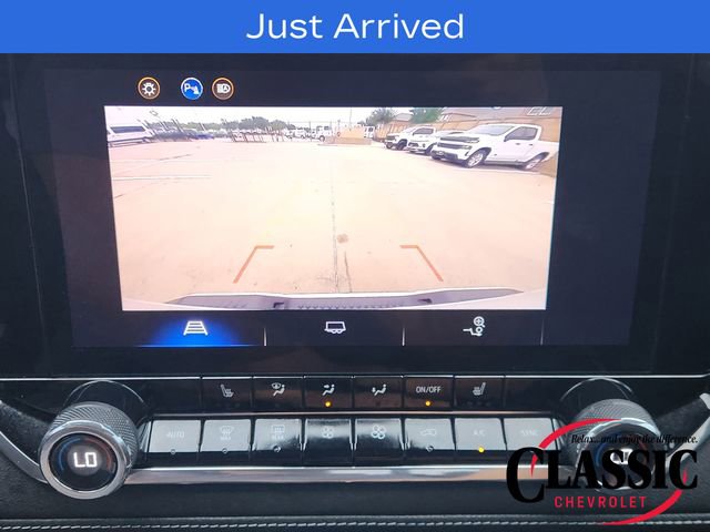 Used 2024 Chevrolet Colorado LT w/ LT Convenience Package II AWD/4WD image 9