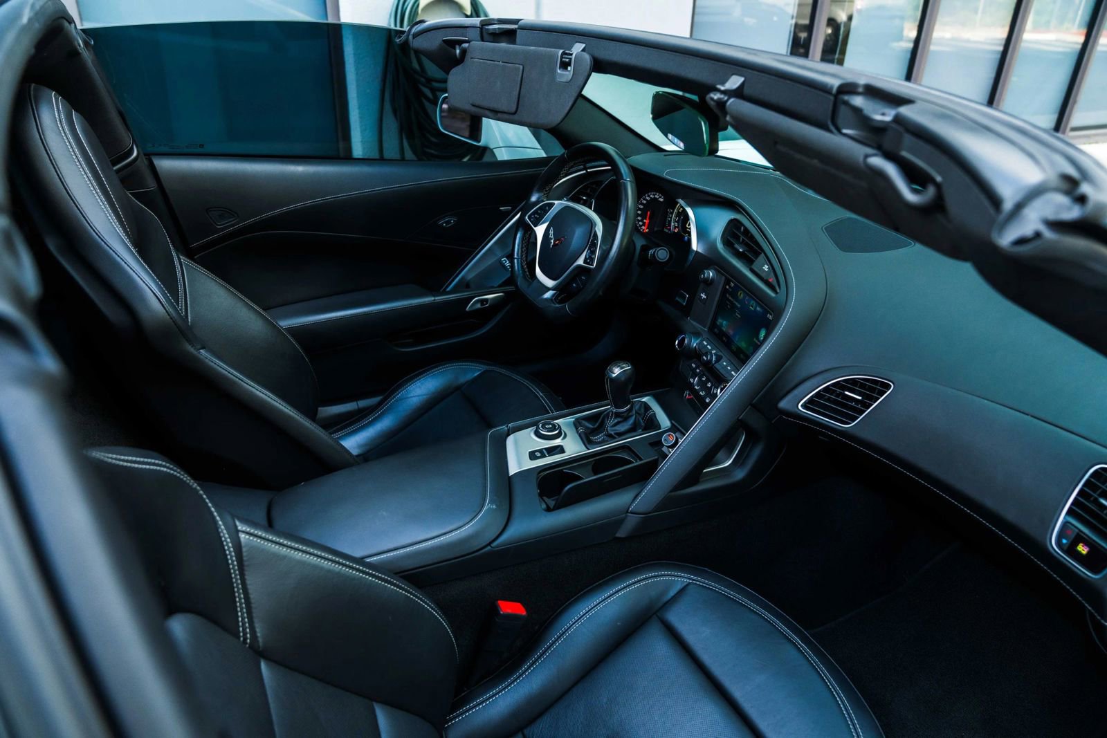 Used 2019 Chevrolet Corvette Stingray Coupe w/ 1LT image 41