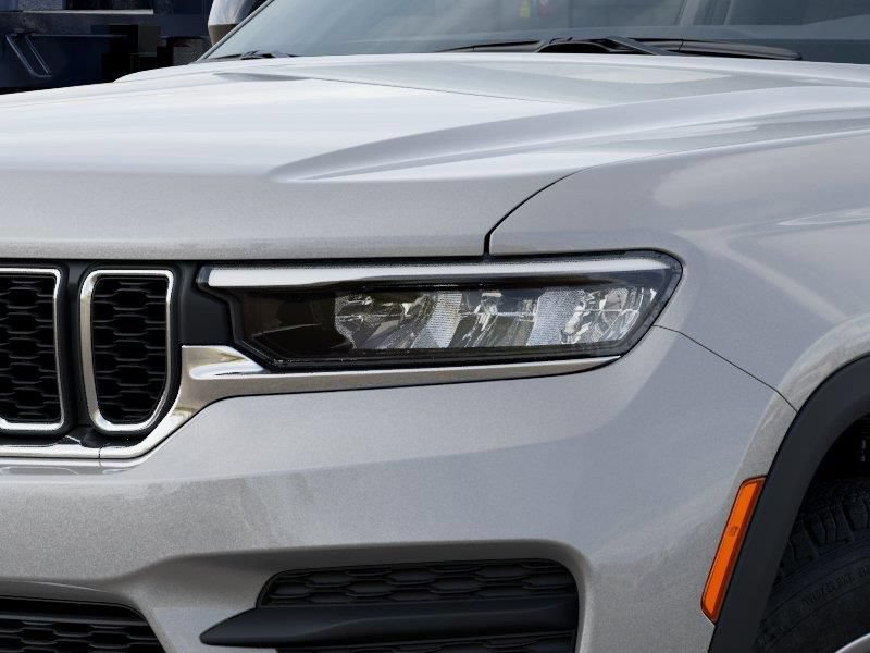 New 2026 Jeep Grand Cherokee Laredo X RWD image 11