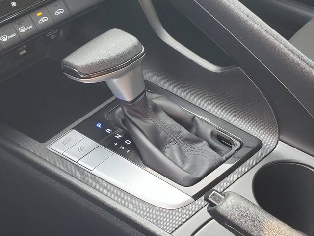 Used 2023 Hyundai Elantra SEL FWD image 20