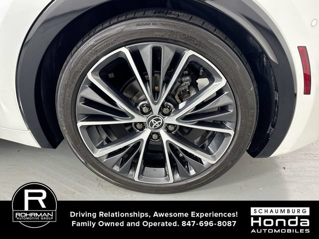 Used 2023 Toyota Prius Limited w/ Limited Premium Package AWD/4WD image 6