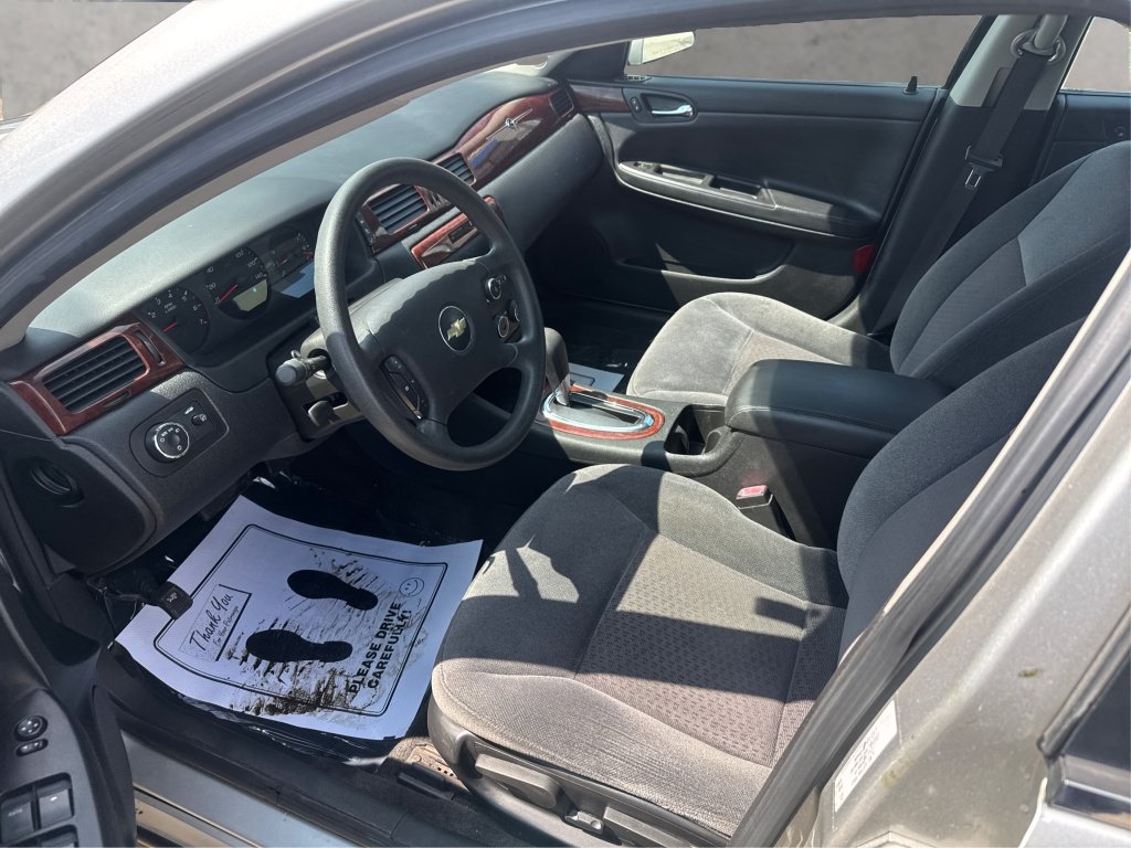 Used 2008 Chevrolet Impala LS FWD image 11