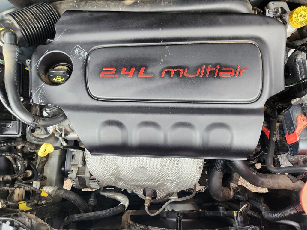Used 2018 Jeep Renegade Altitude w/ Safety & Security Group FWD image 20