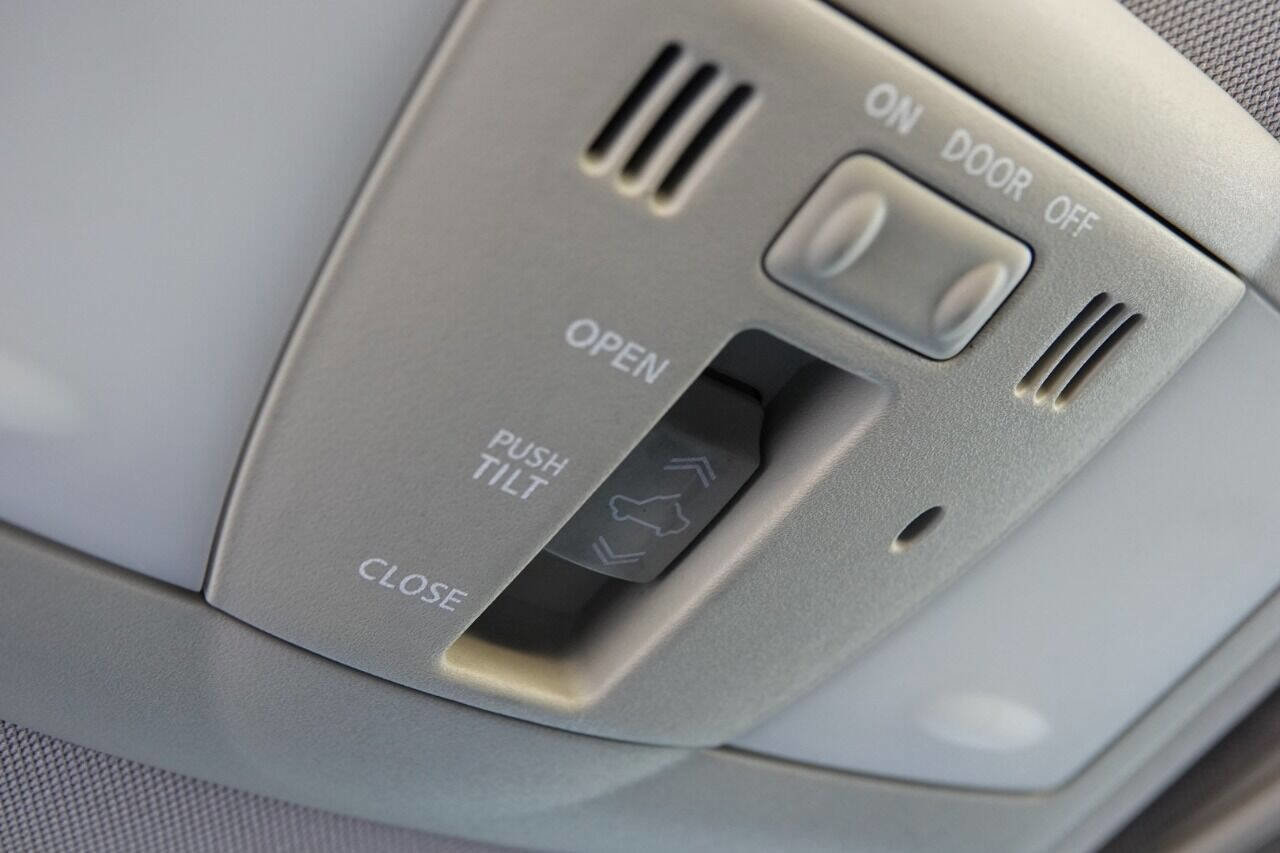 Used 2012 Nissan Maxima 3.5 SV w/ Premium Pkg image 84