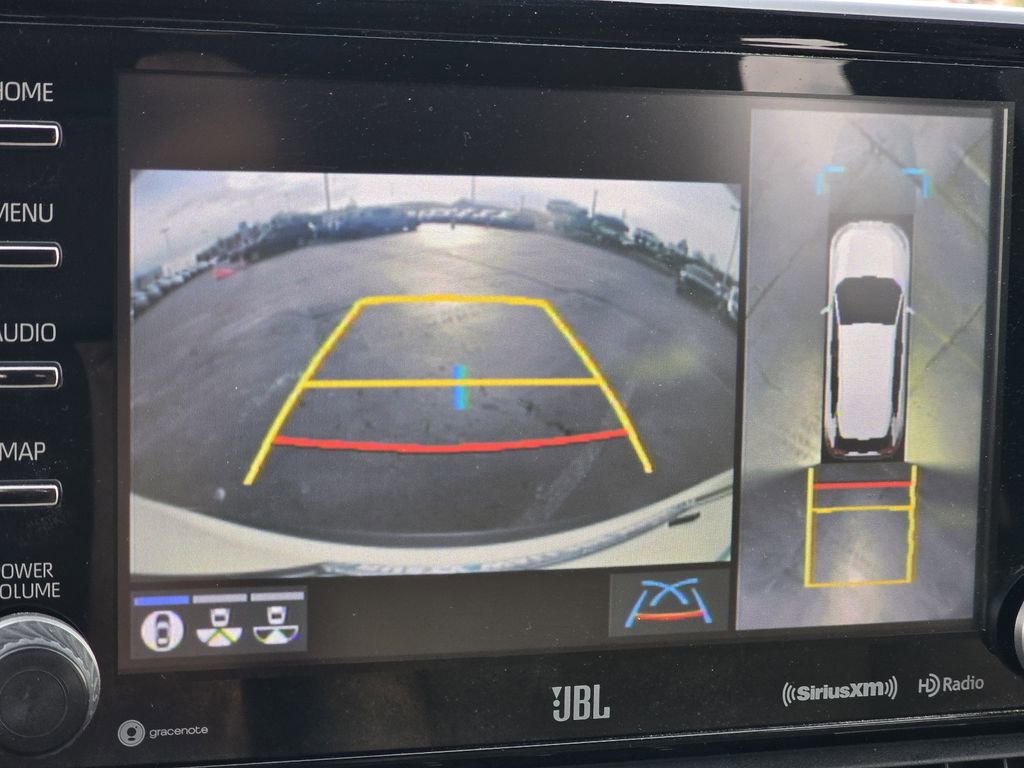 Used 2020 Toyota RAV4 Limited image 19