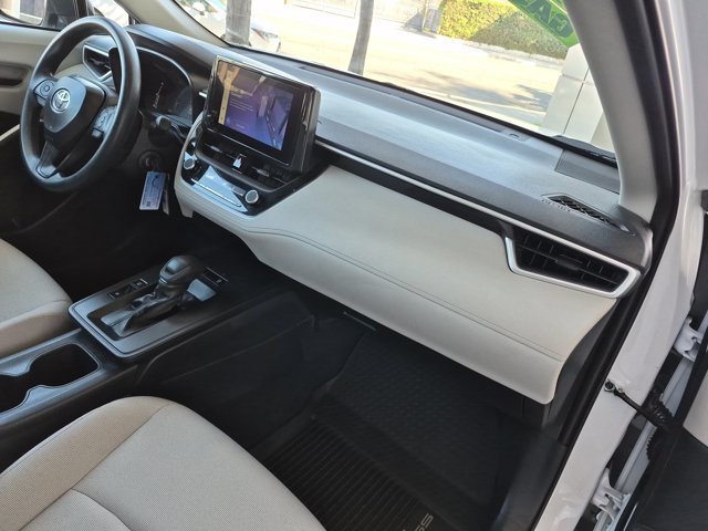 Used 2026 Toyota Corolla Cross L FWD image 6