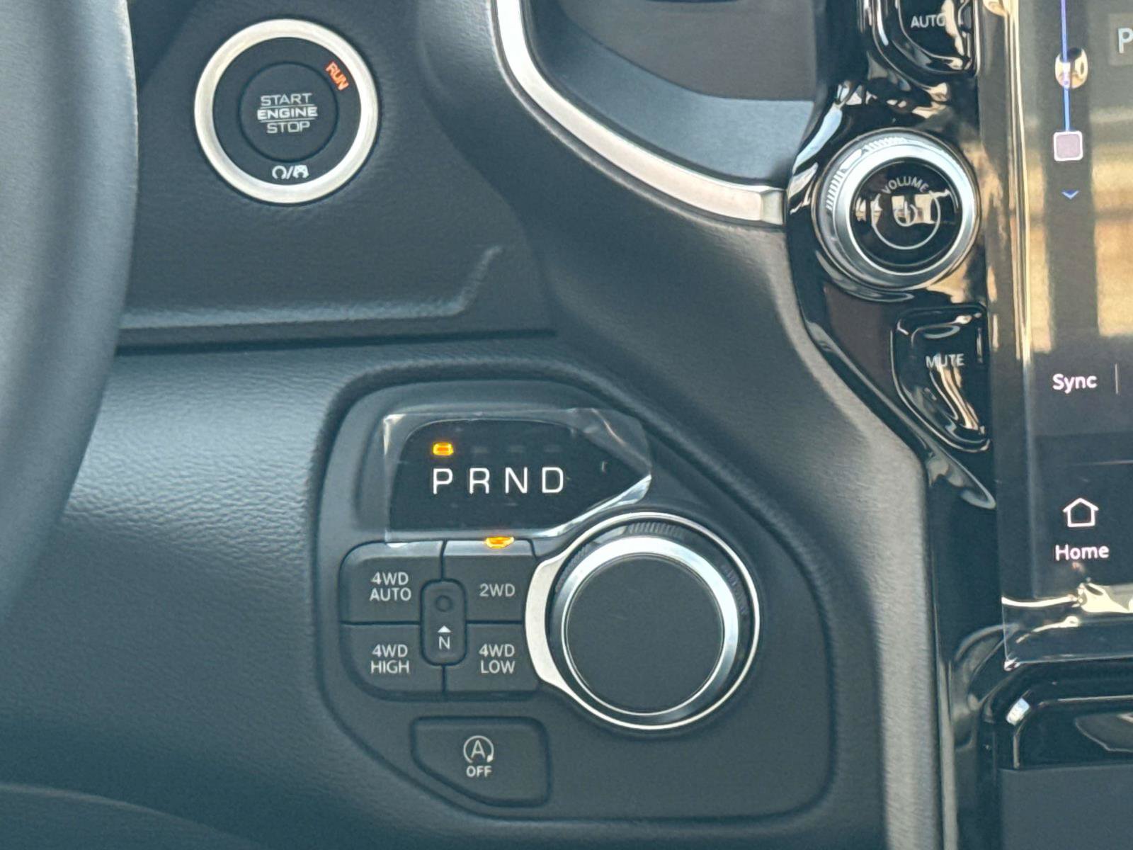 New 2026 RAM 1500 Big Horn AWD/4WD image 18