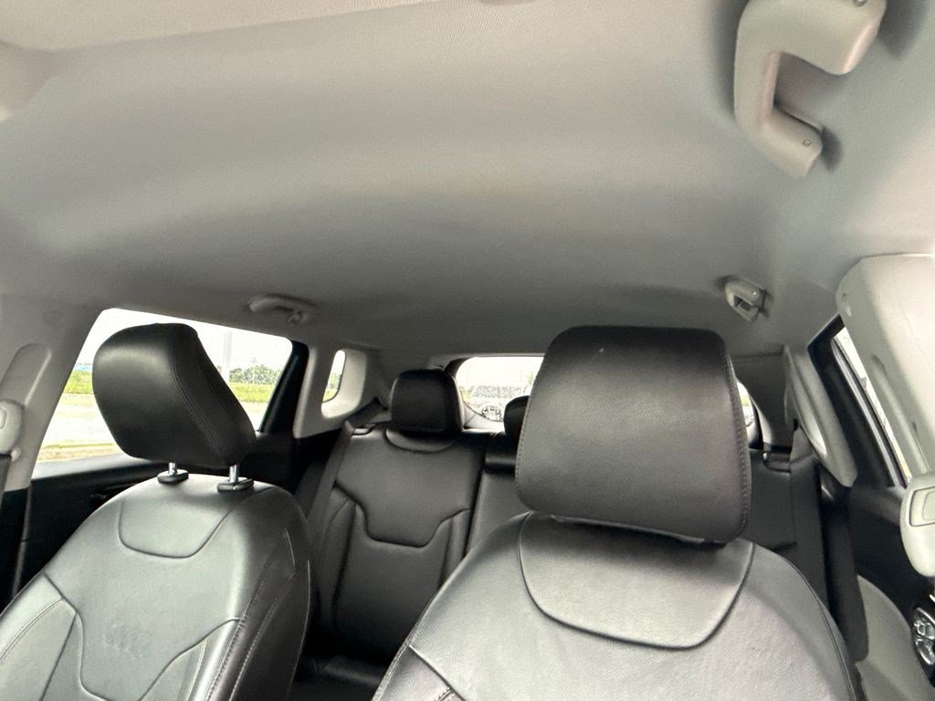 Used 2022 Jeep Compass Limited AWD/4WD image 20