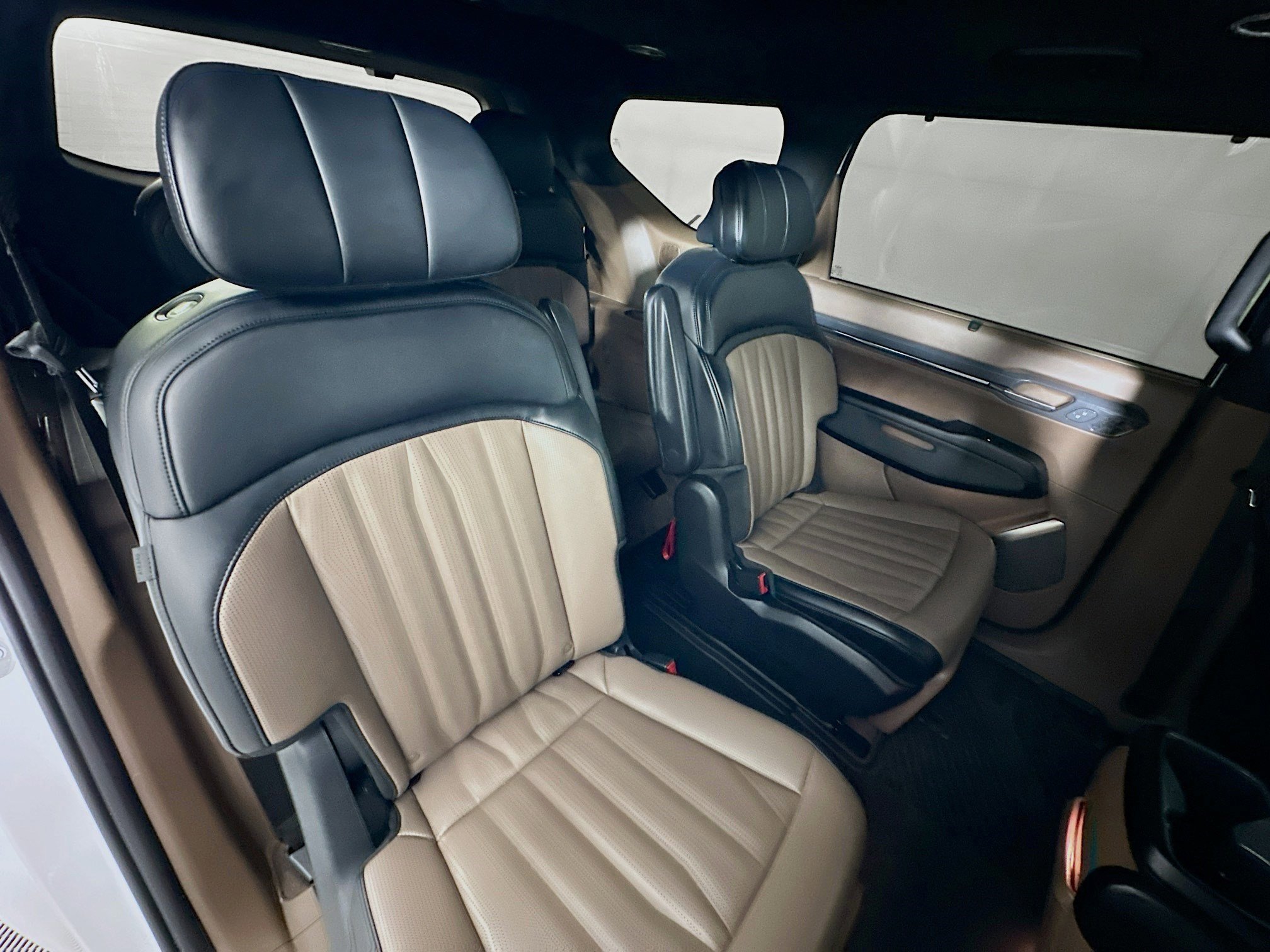 Used 2025 Kia EV9 GT-Line image 28