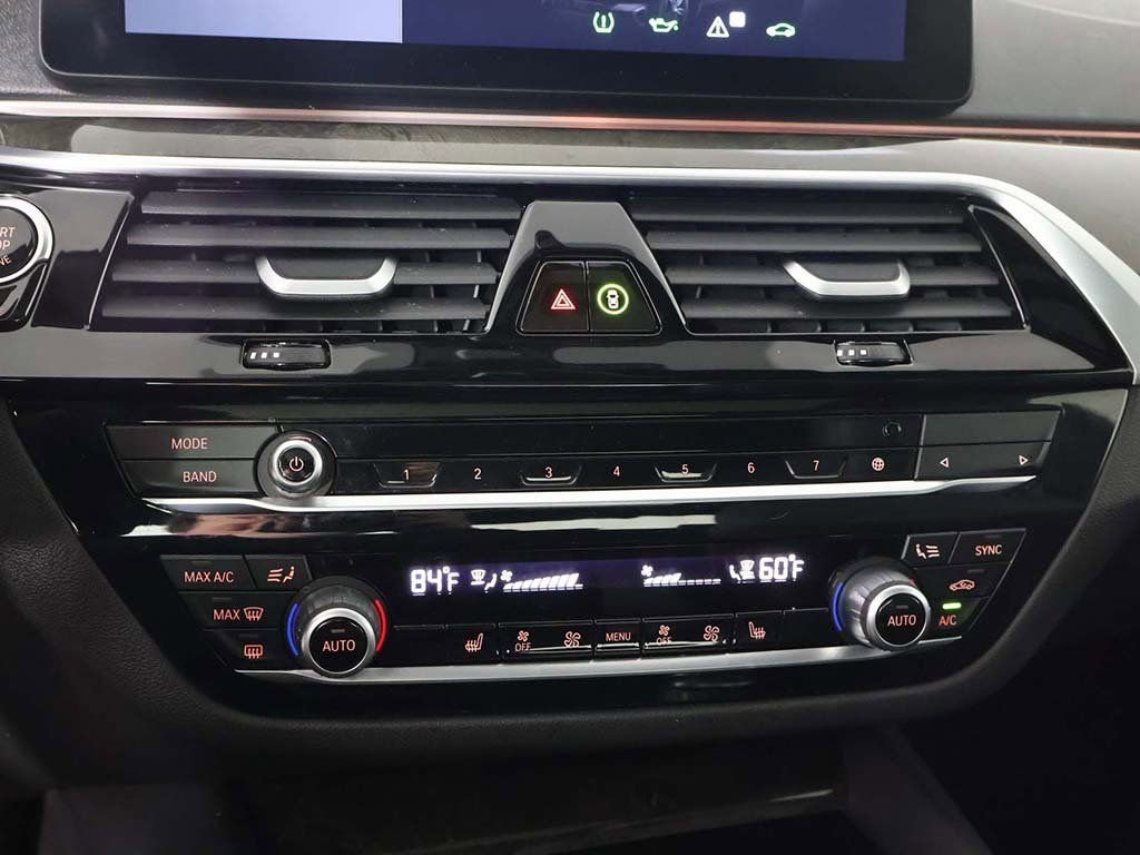 Used 2023 BMW 530i xDrive w/ Convenience Package image 44