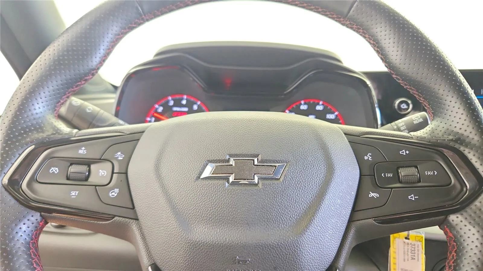 Used 2024 Chevrolet Trax RS w/ Driver Confidence Package FWD image 26
