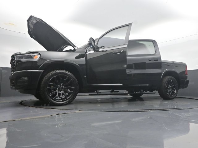 Used 2025 RAM 1500 Limited AWD/4WD image 52