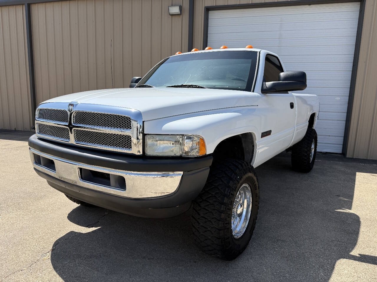 Used 2001 Dodge Ram 2500 Truck 4x4 Regular Cab image 2
