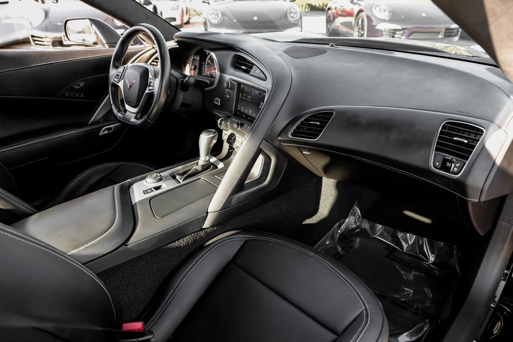 Used 2016 Chevrolet Corvette Stingray Coupe w/ 3LT Preferred Equipment Group image 10