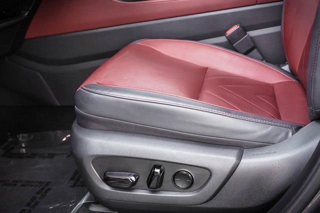 Used 2024 Lexus NX 450h+ AWD w/ Luxury Package image 11