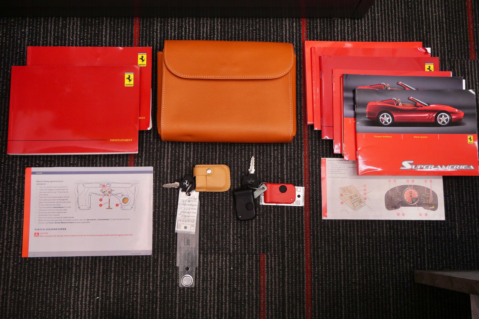 Used 2005 Ferrari 575M Maranello Superamerica RWD image 20