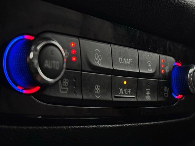 Used 2020 Buick Enclave Avenir w/ Avenir Technology Package image 39