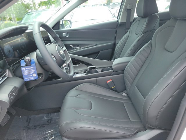 New 2026 Hyundai Elantra Limited FWD image 9