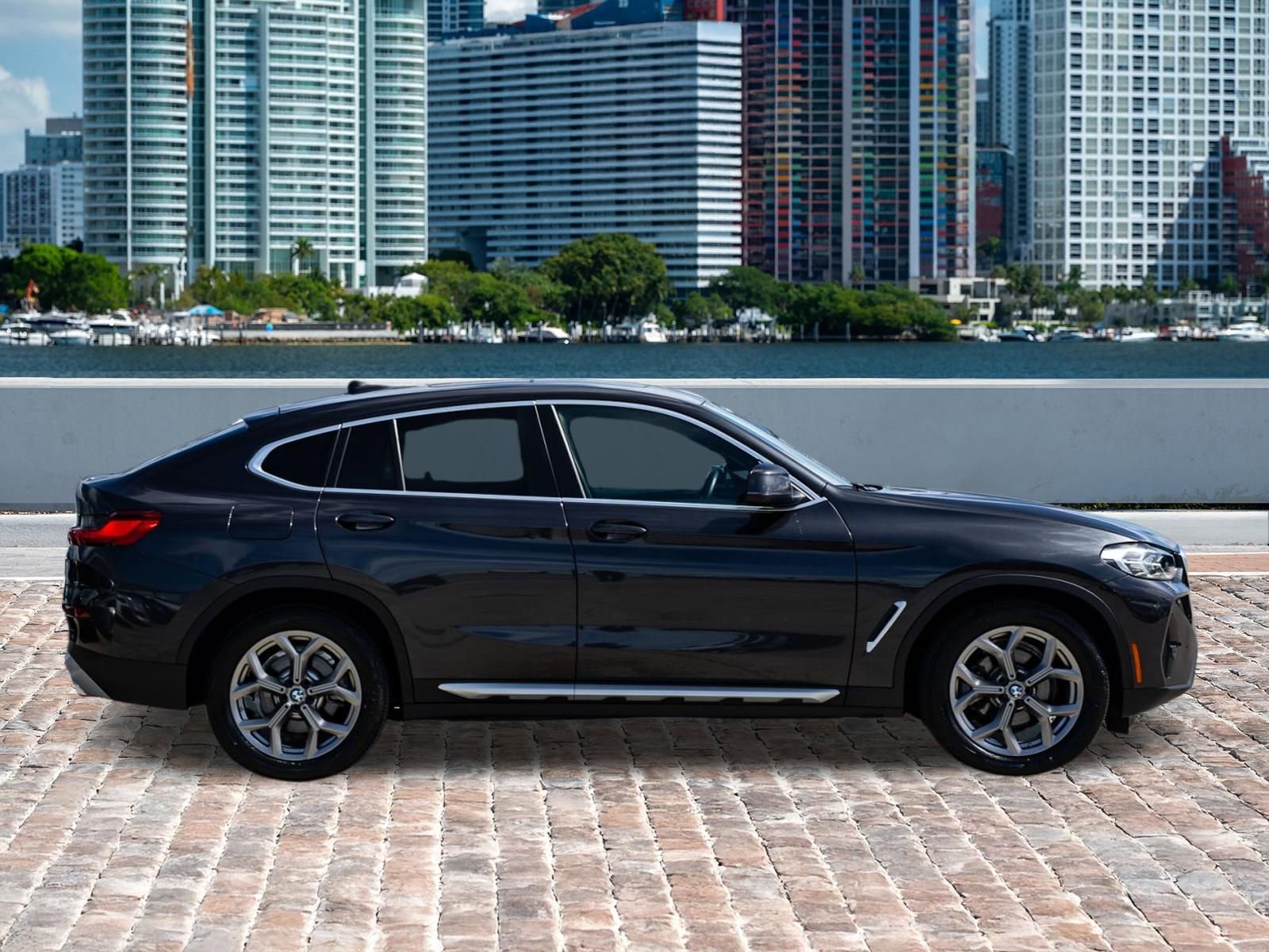 Used 2023 BMW X4 xDrive30i w/ Premium Package image 4