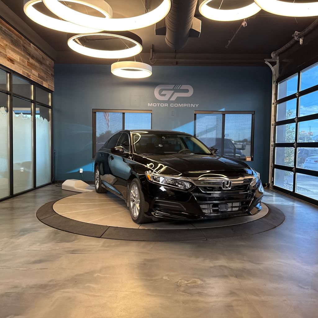 Used 2018 Honda Accord LX image 1