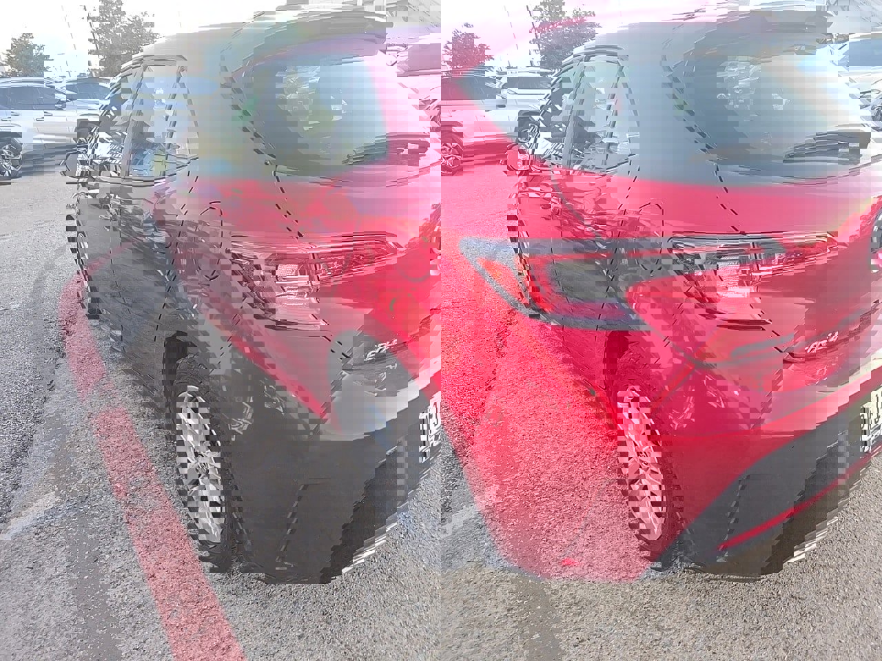 Used 2022 Toyota Corolla Hatchback image 5