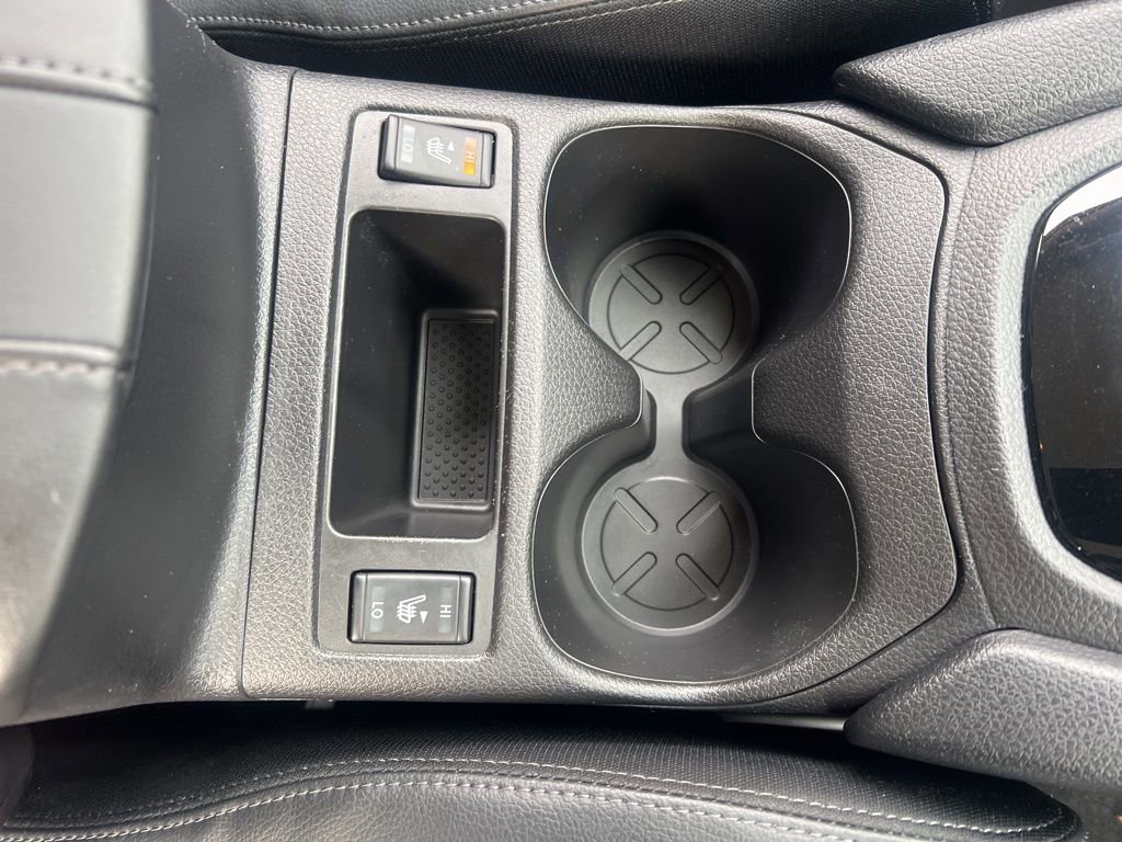 Certified 2022 Nissan Rogue Sport SL image 24