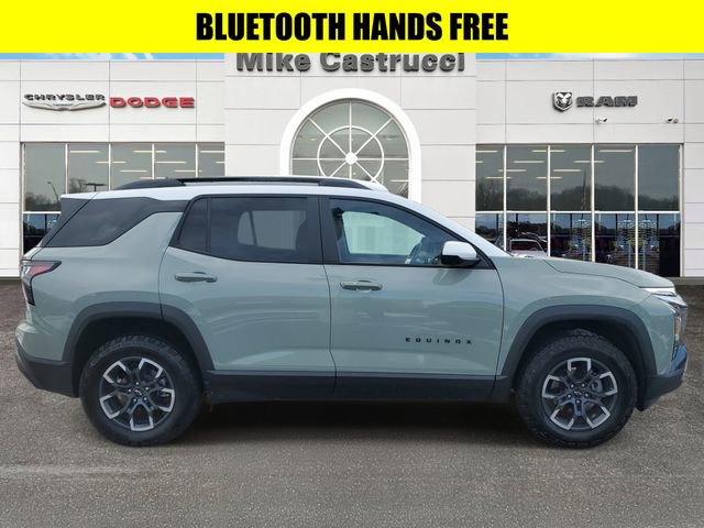 Used 2025 Chevrolet Equinox ACTIV w/ Safety and Technology Package image 3