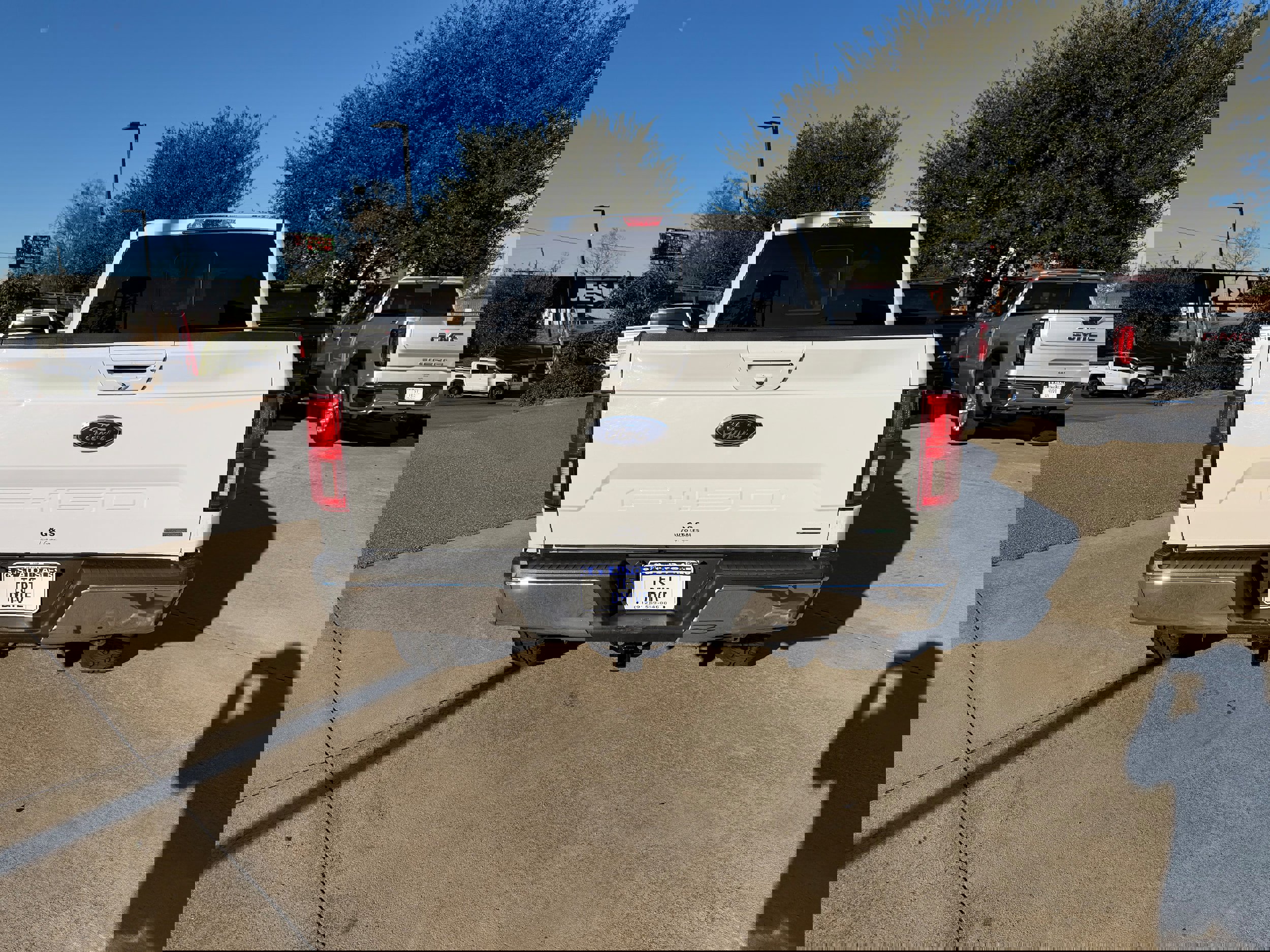 Used 2020 Ford F150 Lariat image 6