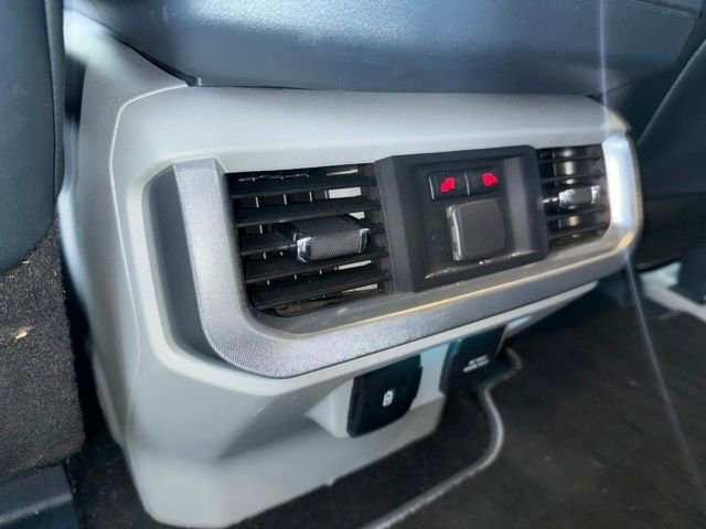 Used 2022 Ford F150 Limited image 21