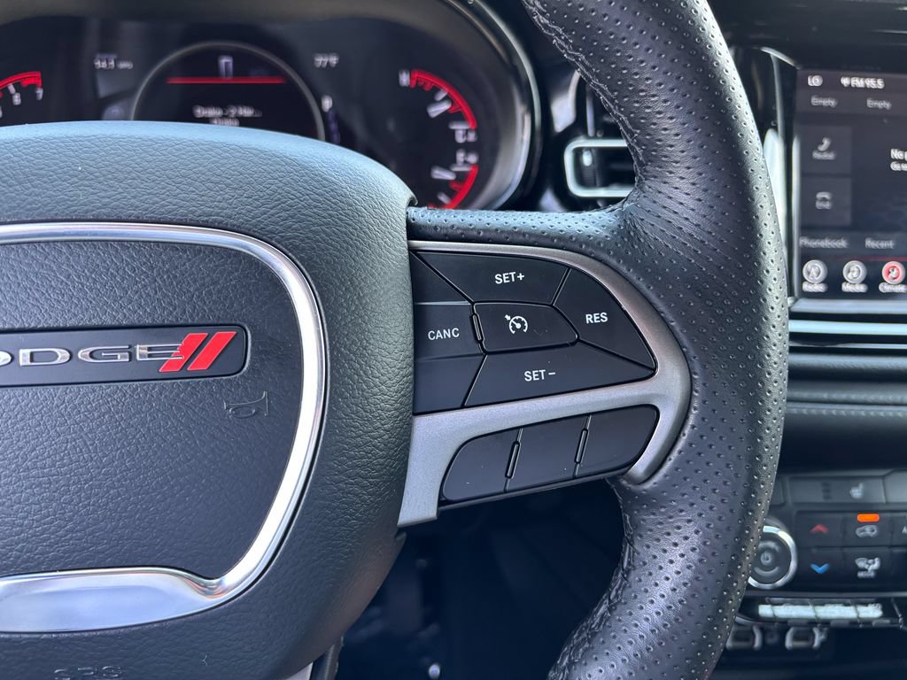 Used 2024 Dodge Durango SXT w/ 3rd Row Seating Group AWD/4WD image 28